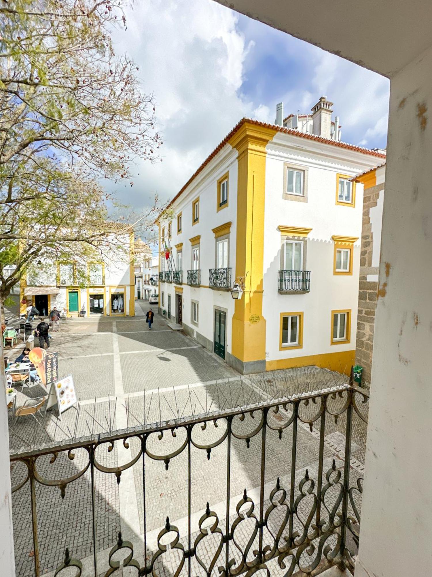 Largo Inn Suites Évora Exterior foto